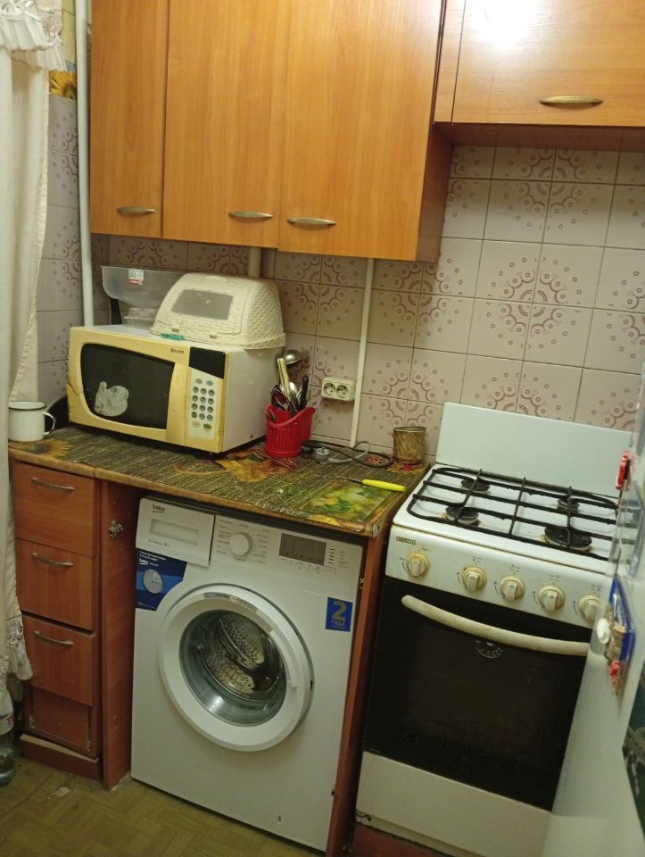 Продажа 1-комнатной квартиры, Саратов, Строителей пр-кт,  44\1