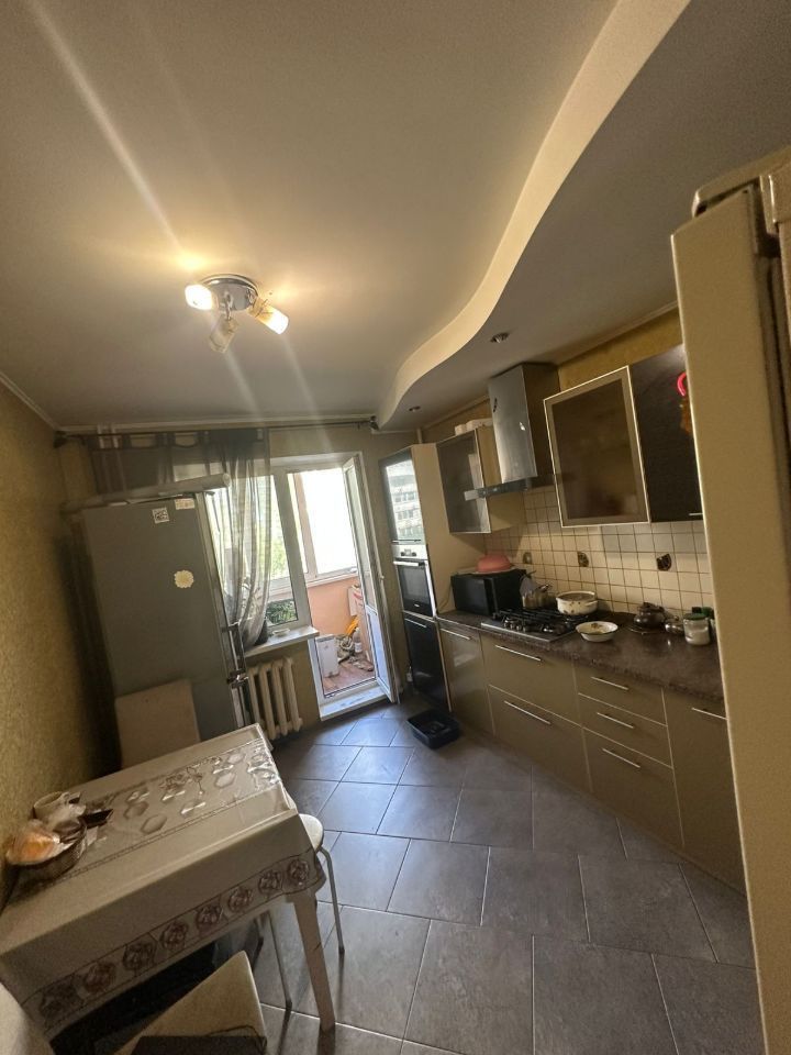 Продажа 2-комнатной квартиры, Саратов, Чехова ул,  10