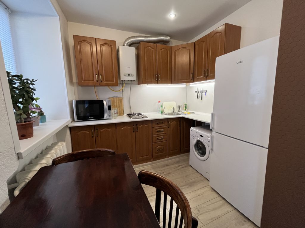 Продажа 2-комнатной квартиры, Владимир, Алябьева ул,  4