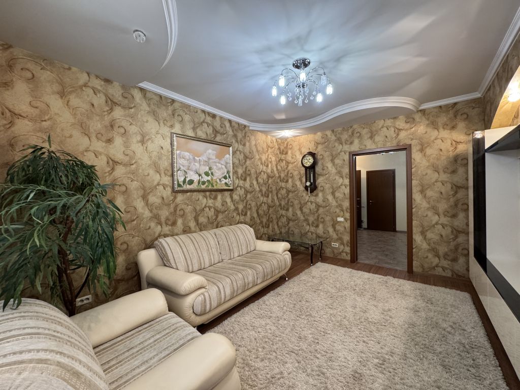 Продажа 3-комнатной квартиры, Саратов, Весенний проезд,  13/19