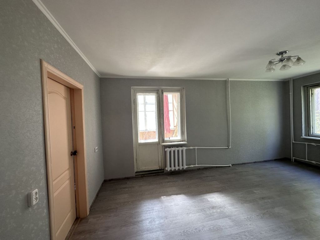 Продажа 3-комнатной квартиры, Саратов, Днепропетровская ул,  4