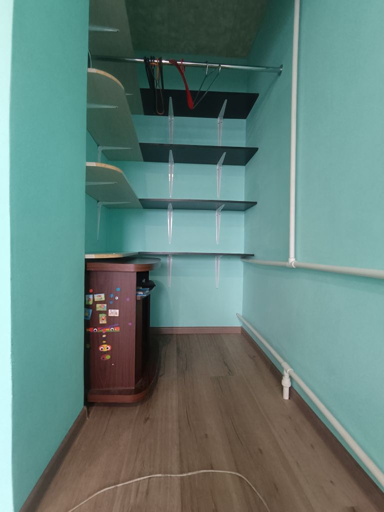 Продажа 1-комнатной квартиры, Новомосковск, Садовского ул,  5