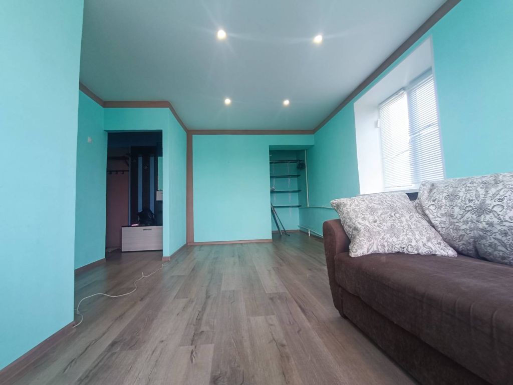 Продажа 1-комнатной квартиры, Новомосковск, Садовского ул,  5