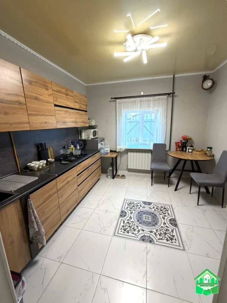 Продажа дома, 73м <sup>2</sup>, 3 сот., Ярославль, Парашютный проезд,  6