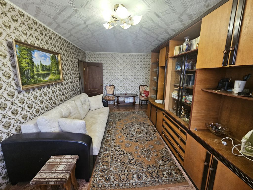 Продажа 3-комнатной квартиры, Нижний Новгород, Голубева ул,  6к2