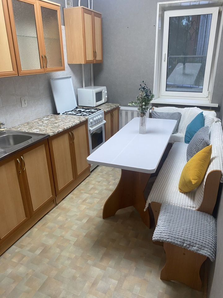 Продажа 3-комнатной квартиры, Саратов, Южно-Зеленая ул,  2/12