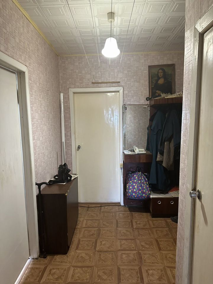 Продажа 3-комнатной квартиры, Саратов, Прессовый 3-й проезд,  7