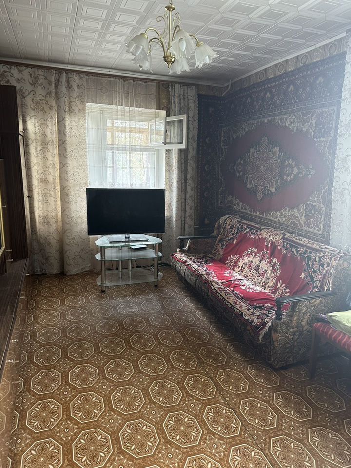 Продажа 3-комнатной квартиры, Саратов, Прессовый 3-й проезд,  7