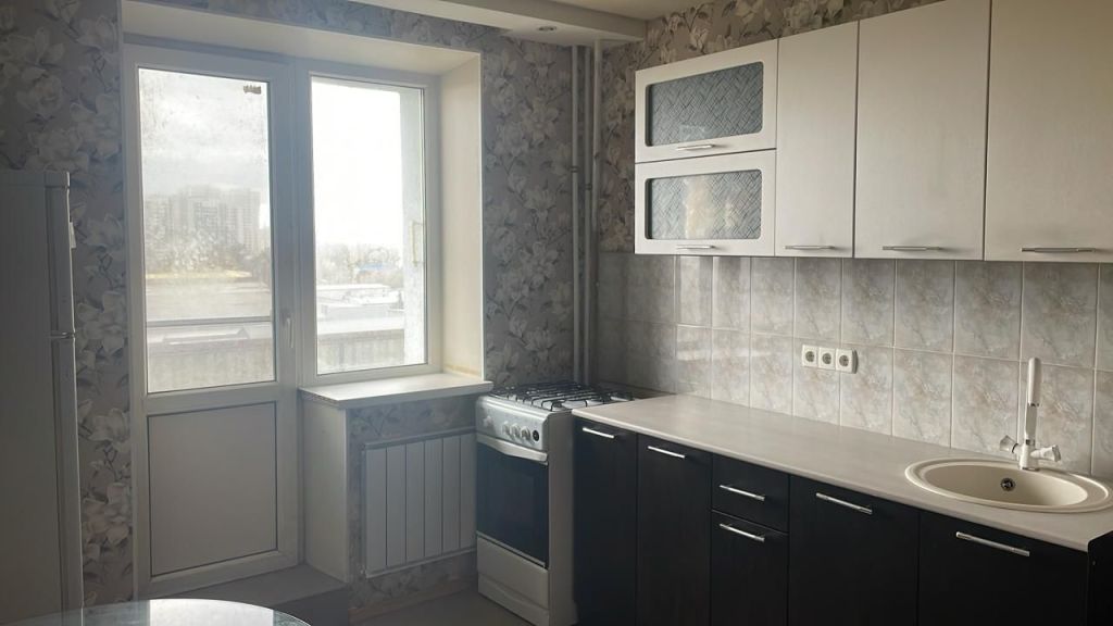 Продажа 1-комнатной квартиры, Саратов, Огородная ул,  144/146