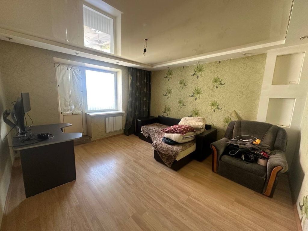 Продажа 1-комнатной квартиры, Саратов, Огородная ул,  144/146