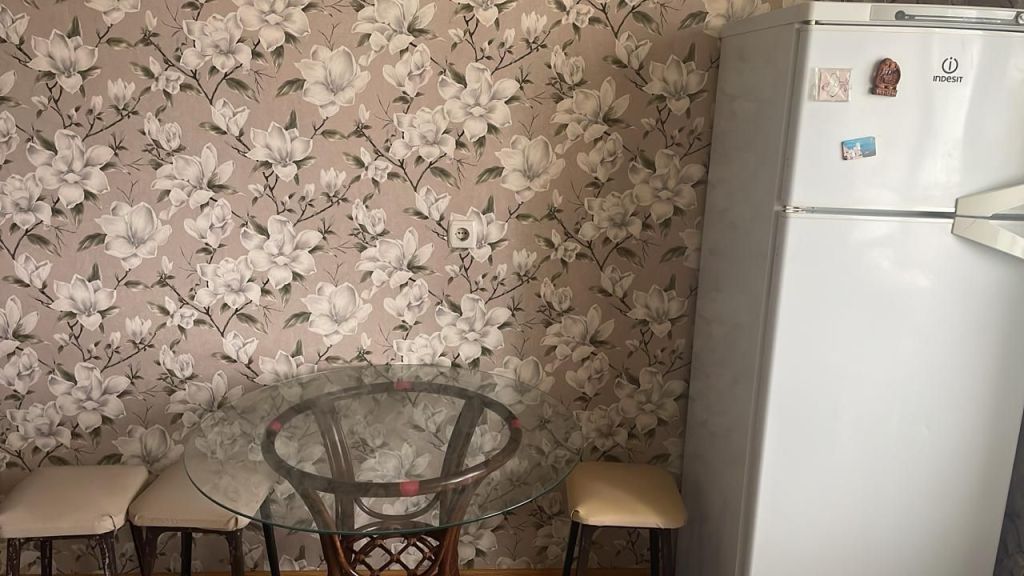 Продажа 1-комнатной квартиры, Саратов, Огородная ул,  144/146