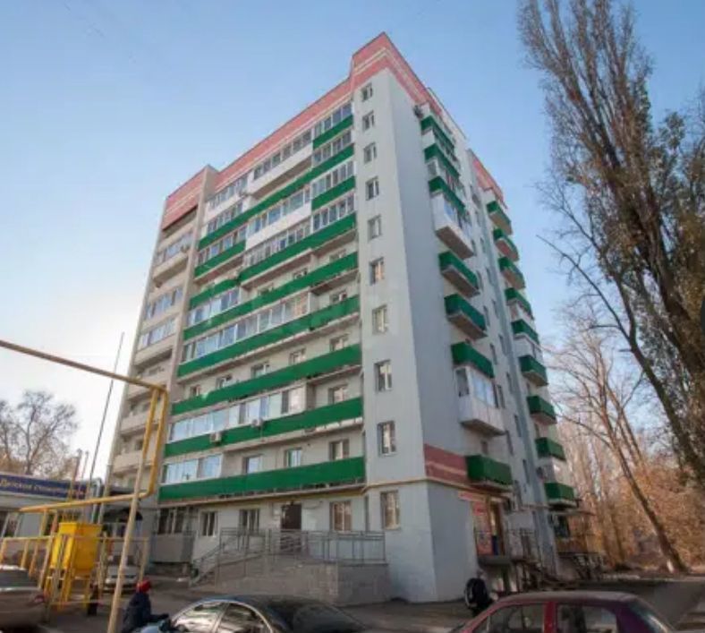 Продажа 1-комнатной квартиры, Саратов, Огородная ул,  144/146