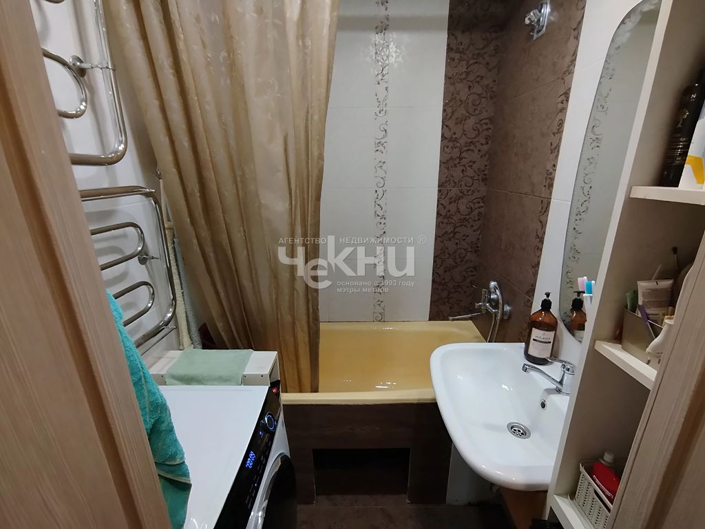 Продажа 2-комнатной квартиры, Нижний Новгород, Ногина ул,  4