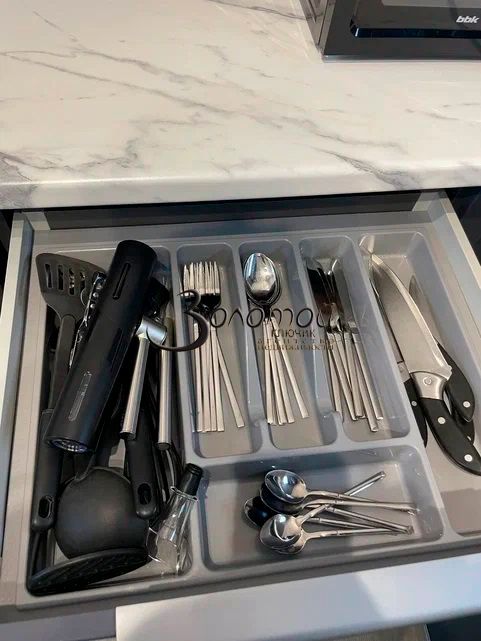 Продажа дома, 1000м <sup>2</sup>, 50 сот., Бармино, Казанская,  66/2