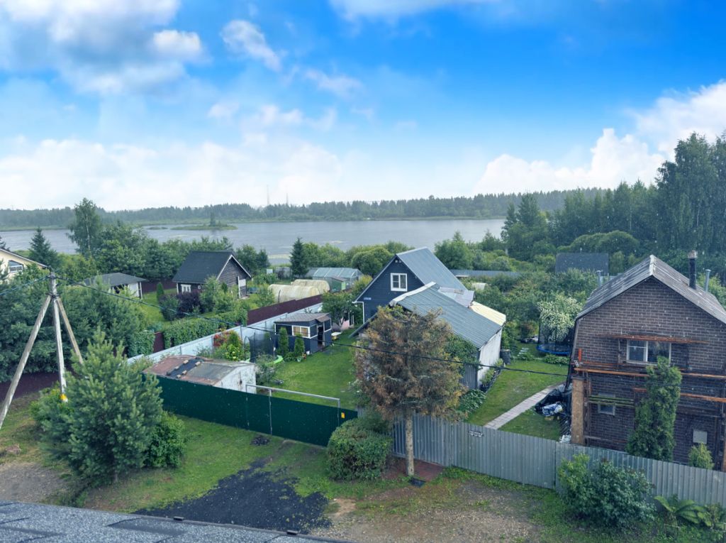 Продажа 1-комнатной квартиры, Красный Бор, Большая Заозерная ул,  39