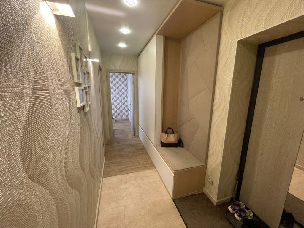 Продажа 2-комнатной квартиры, Дзержинск, Октябрьская ул,  5/7