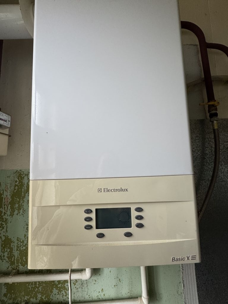 Продажа 1-комнатной квартиры, Введенье, Фабричный двор,  6