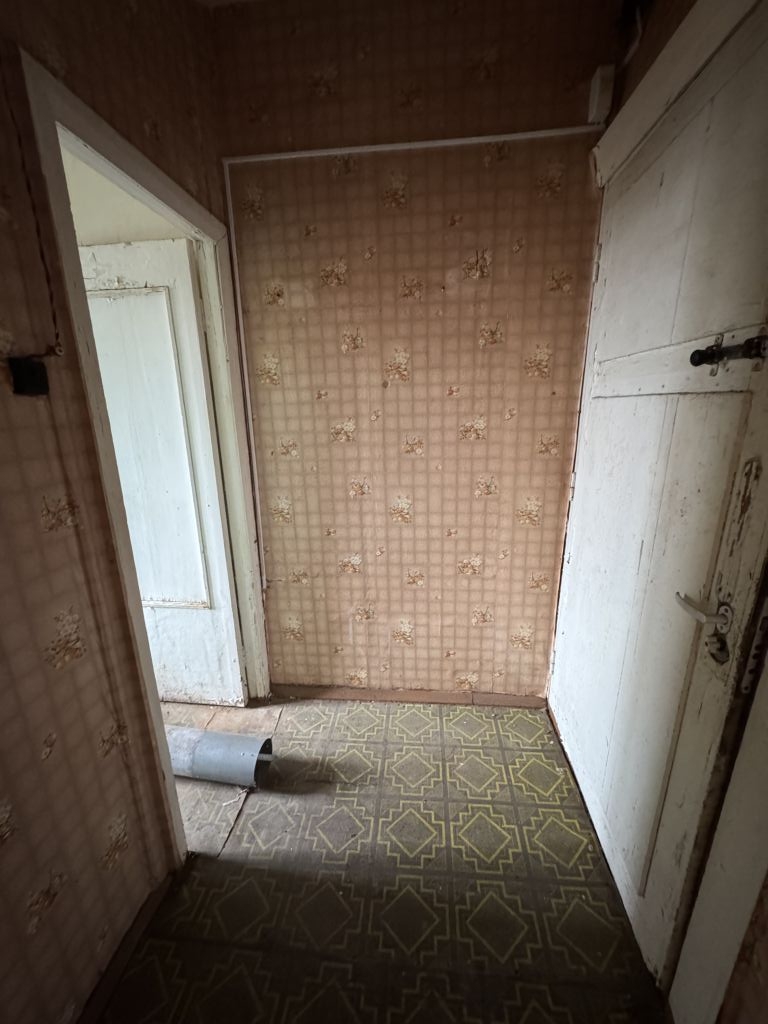 Продажа 1-комнатной квартиры, Введенье, Фабричный двор,  6