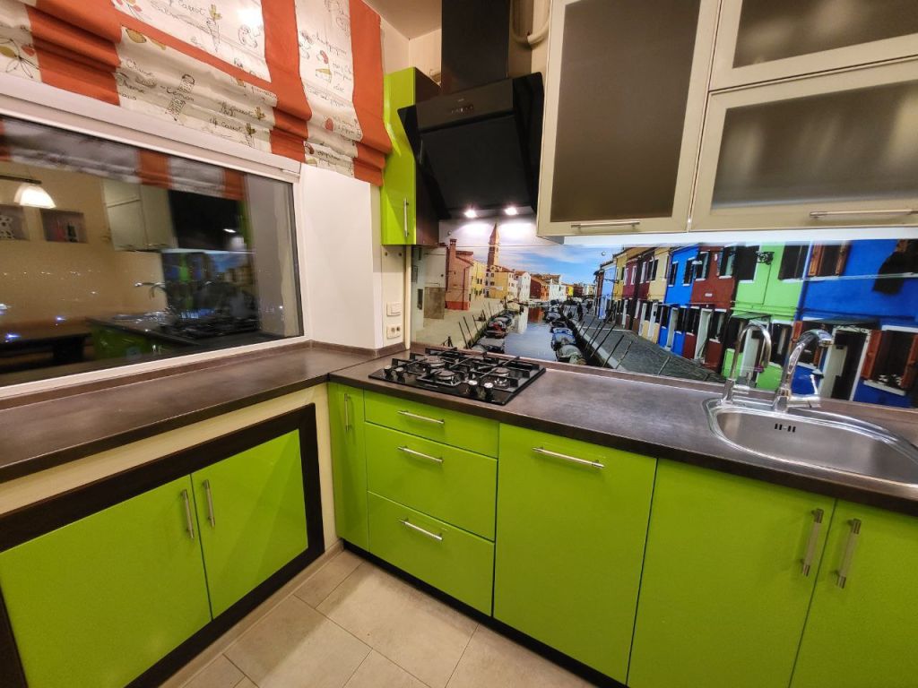 Продажа 3-комнатной квартиры, Кострома, Самоковская ул,  7