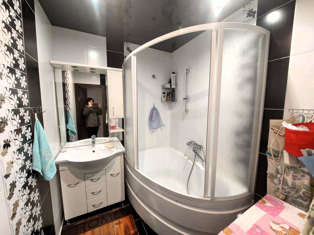 Продажа 2-комнатной квартиры, Кстово, Первостроителей пер,  7