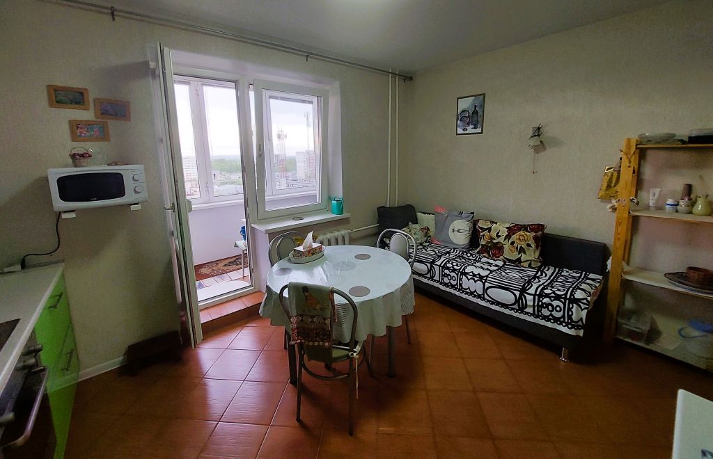 Продажа 2-комнатной квартиры, Кстово, Первостроителей пер,  7