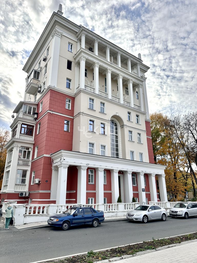 Продажа 5-комнатной квартиры, Нижний Новгород, Семашко ул,  2