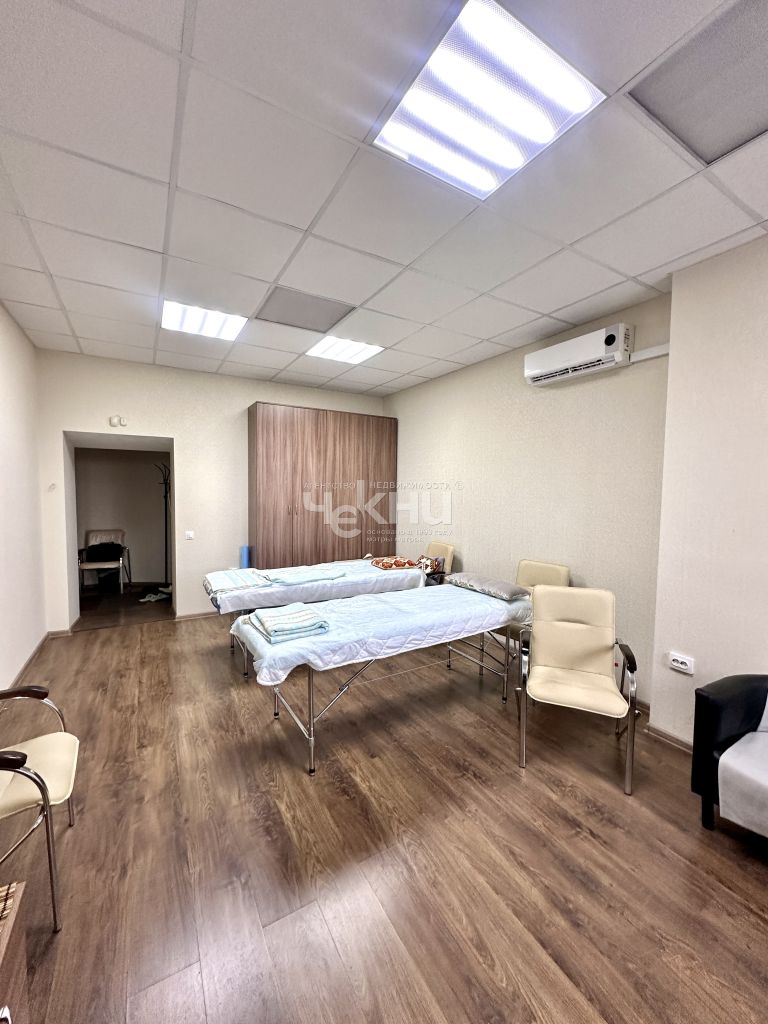 Продажа 5-комнатной квартиры, Нижний Новгород, Семашко ул,  2