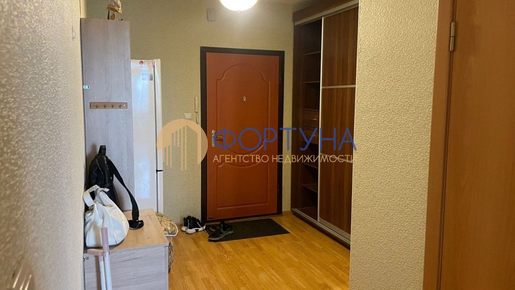 Продажа 2-комнатной квартиры, Белгород, Макаренко ул,  26