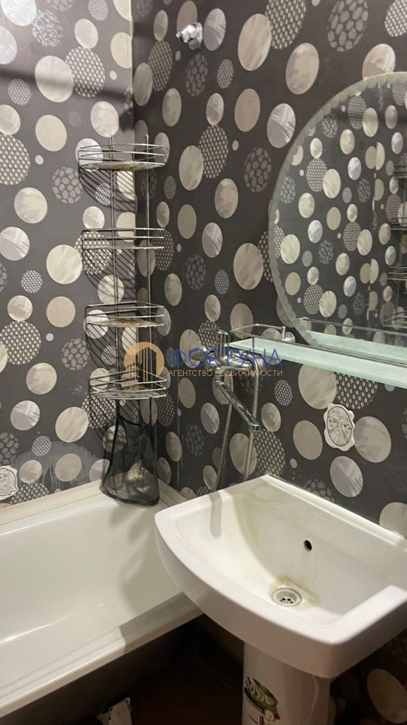 Продажа 2-комнатной квартиры, Белгород, Макаренко ул,  26