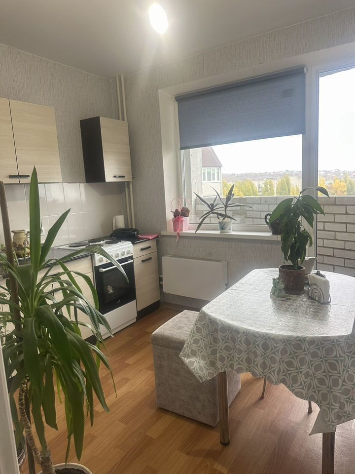 Продажа 2-комнатной квартиры, Саратов, Миллеровская ул,  25