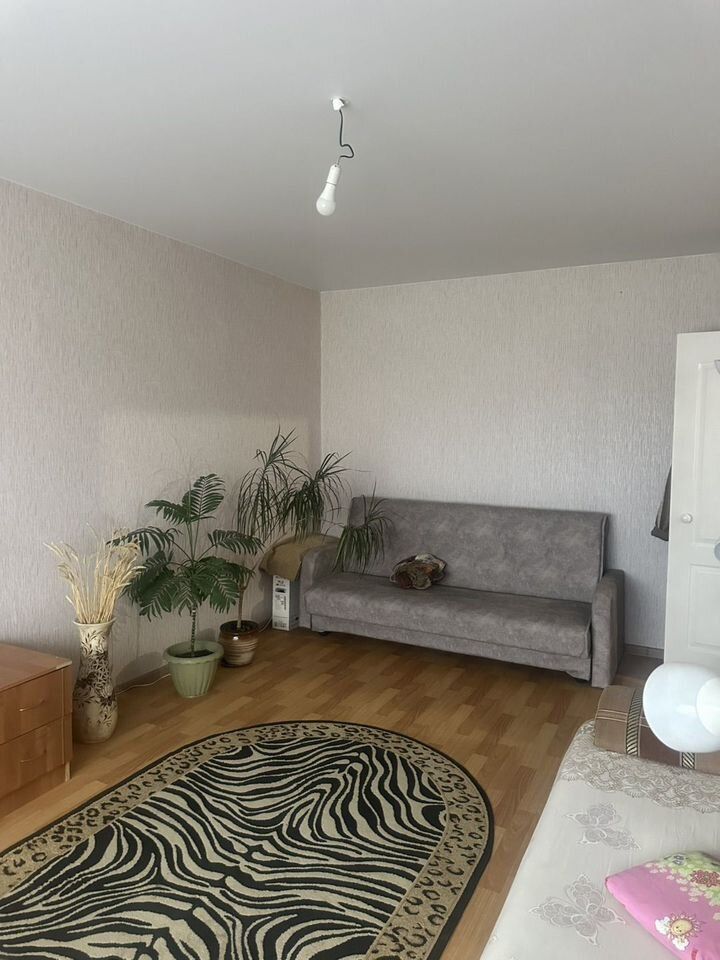 Продажа 2-комнатной квартиры, Саратов, Миллеровская ул,  25