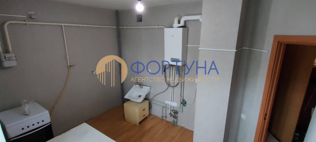 Продажа 1-комнатной квартиры, Белгород, Молодежная ул,  17