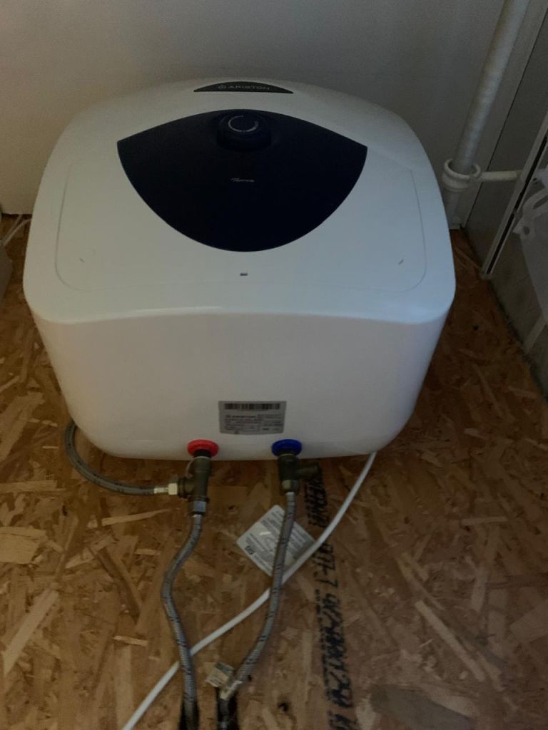 Продажа 1-комнатной квартиры, Чернцы, Лесная Улица,  8