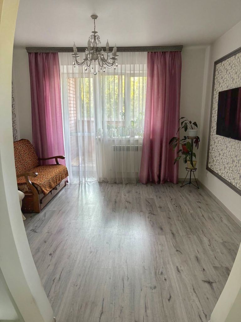 Продажа 3-комнатной квартиры, Кострома, Никитская ул,  126А