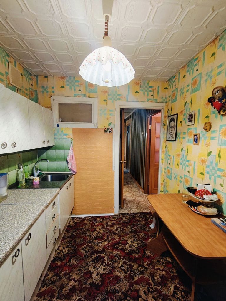 Продажа 3-комнатной квартиры, Новомосковск, Парковый проезд,  4