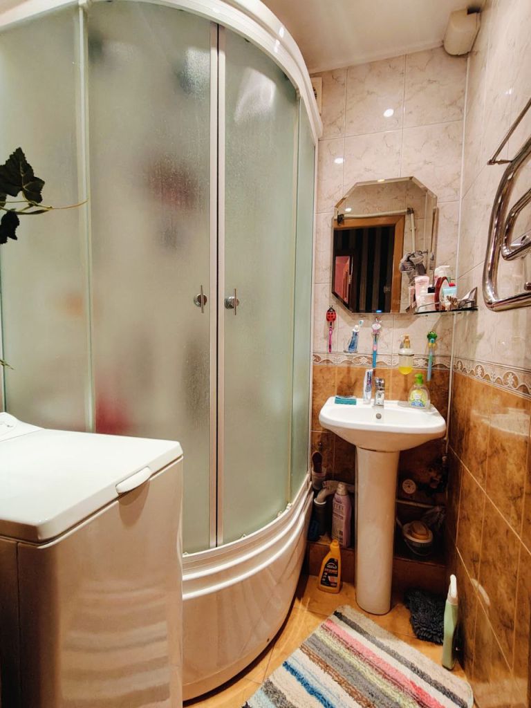 Продажа 3-комнатной квартиры, Новомосковск, Парковый проезд,  4