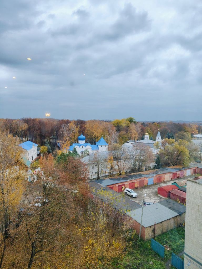 Продажа 3-комнатной квартиры, Новомосковск, Парковый проезд,  4