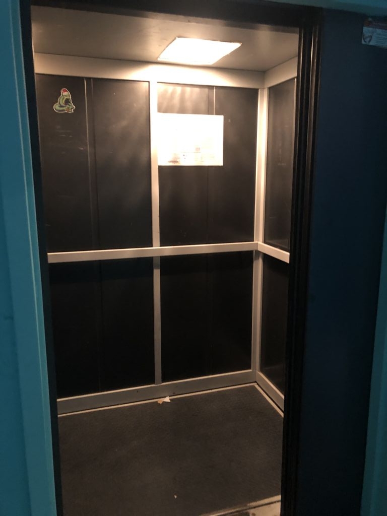 Продажа 2-комнатной квартиры, Нижний Новгород, Победная ул,  21 к1