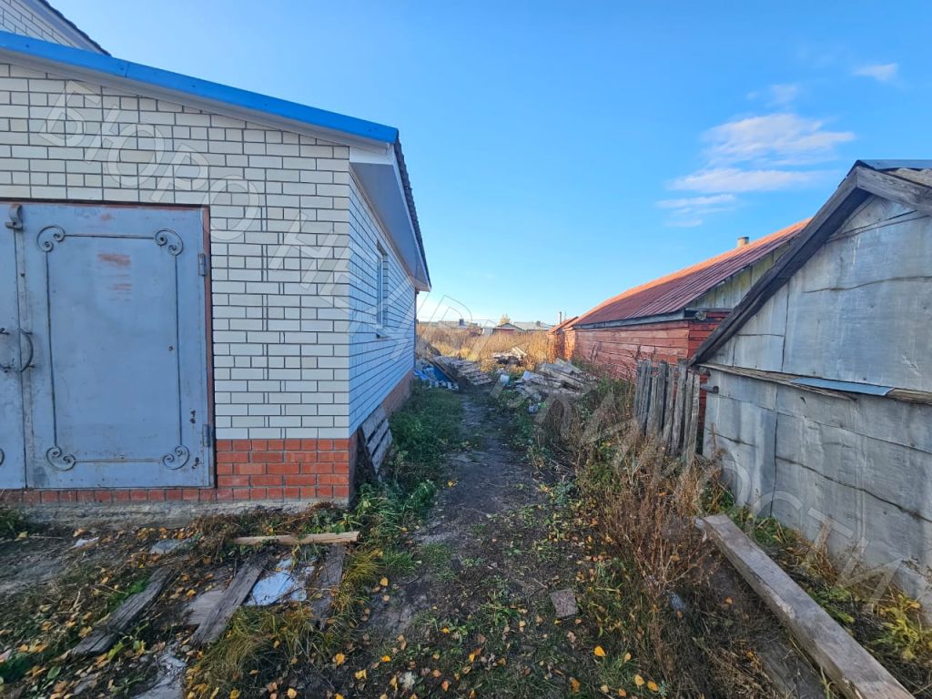 Продажа дома, 250м <sup>2</sup>, 14 сот., Репное, Советская,  83