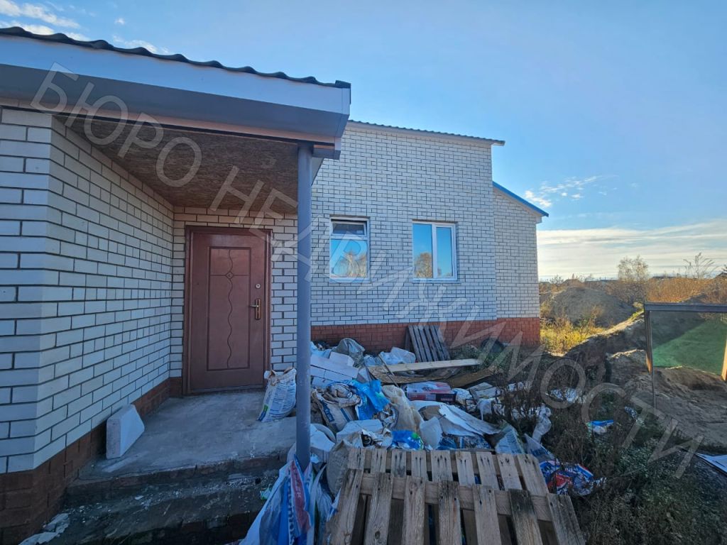 Продажа дома, 250м <sup>2</sup>, 14 сот., Репное, Советская,  83