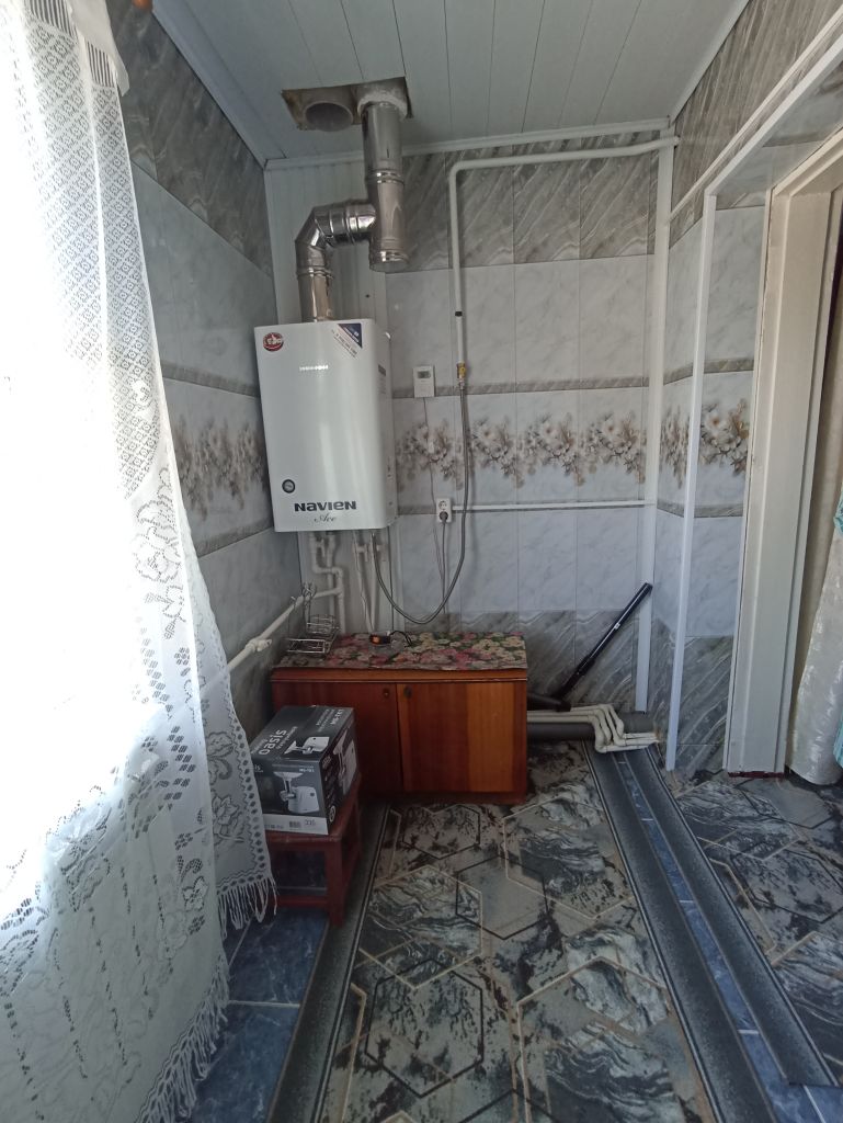 Продажа 2-комнатной квартиры, Батайск, Коваливского ул,  1