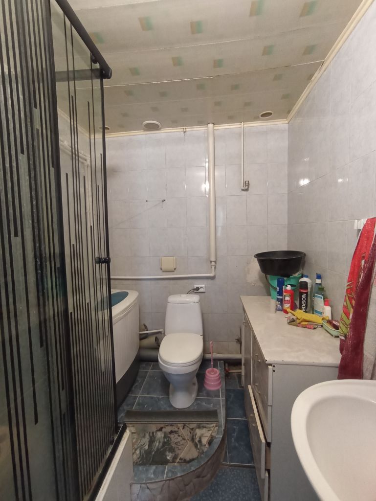 Продажа 2-комнатной квартиры, Батайск, Коваливского ул,  1