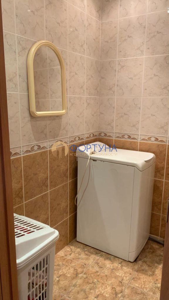 Продажа 1-комнатной квартиры, Белгород, Спортивная ул,  12