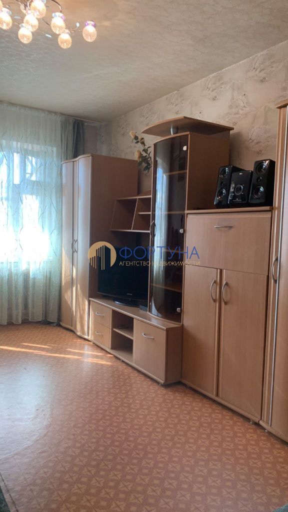 Продажа 1-комнатной квартиры, Белгород, Спортивная ул,  12