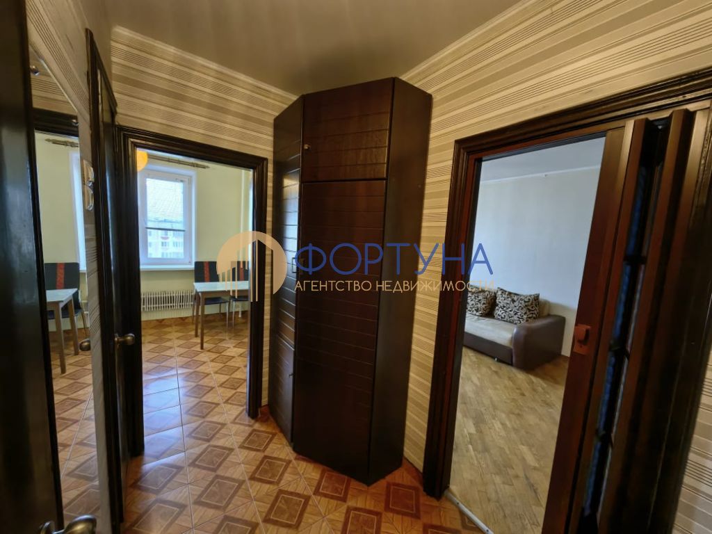 Продажа 1-комнатной квартиры, Белгород, Славы пр-кт,  131