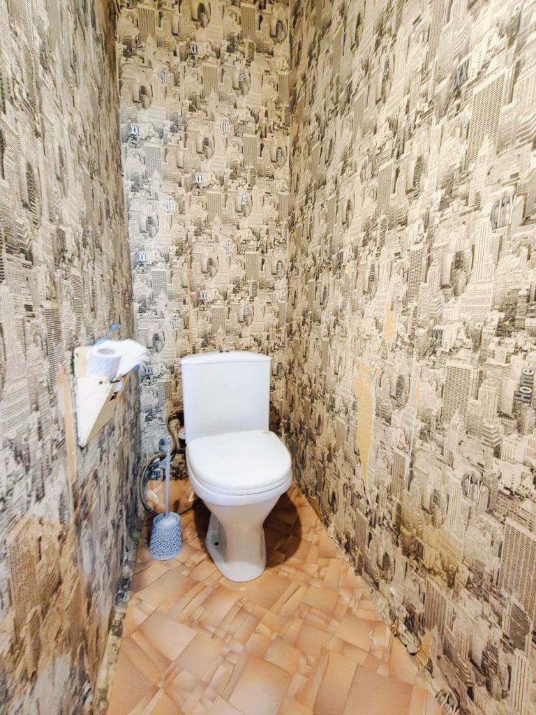 Продажа 4-комнатной квартиры, Новомосковск, Маяковского ул,  8