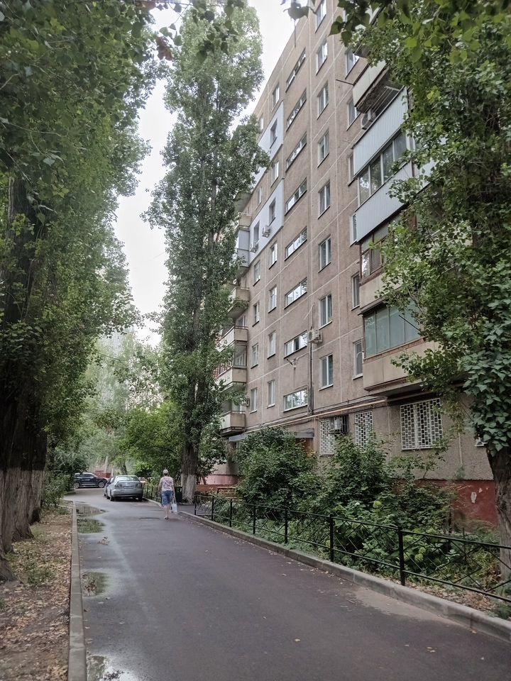 Продажа 3-комнатной квартиры, Саратов, Огородная ул,  76/78б