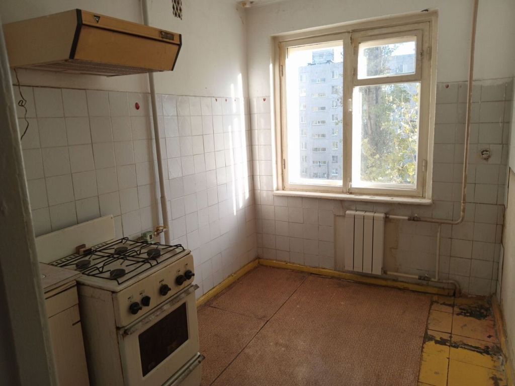 Продажа 3-комнатной квартиры, Саратов, Огородная ул,  76/78б