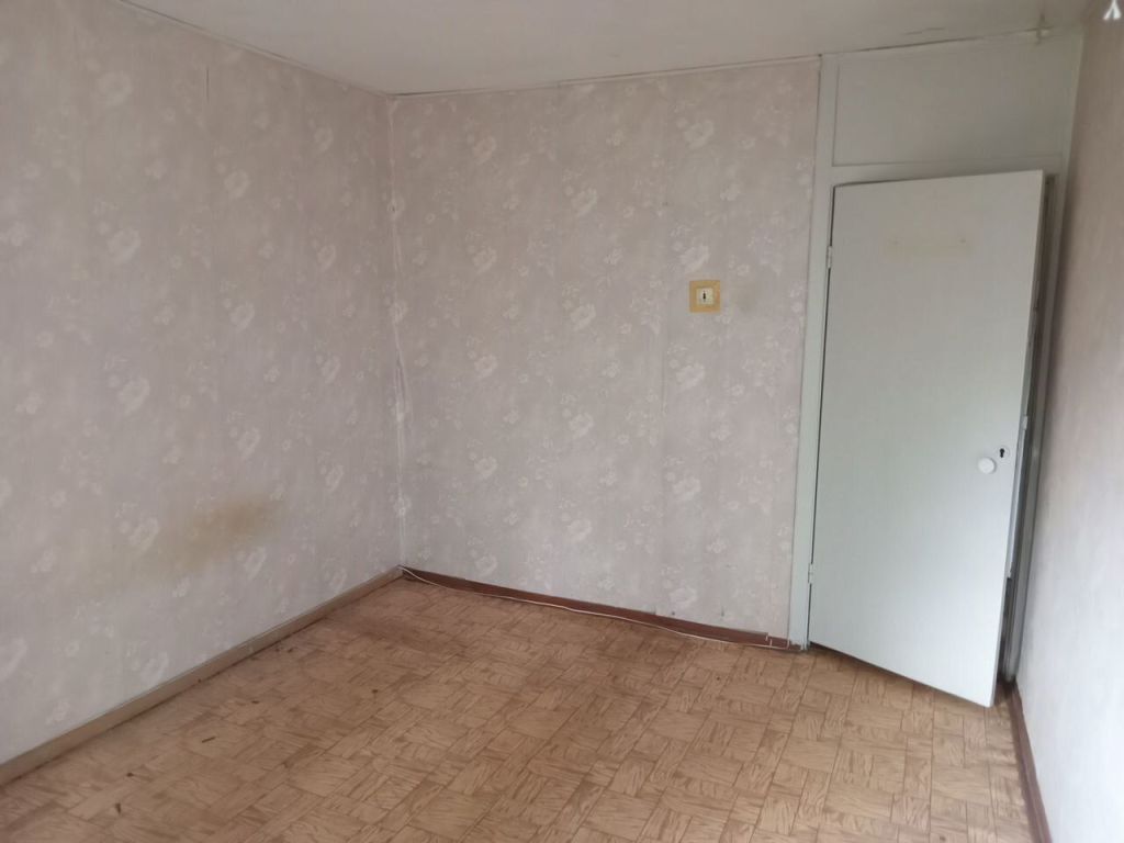 Продажа 3-комнатной квартиры, Саратов, Огородная ул,  76/78б