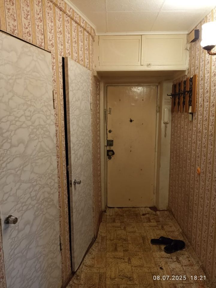 Продажа 3-комнатной квартиры, Саратов, Академика Антонова ул,  21